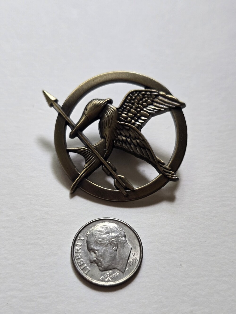 Mockingjay Pin Brooch - Picture 2 of 3